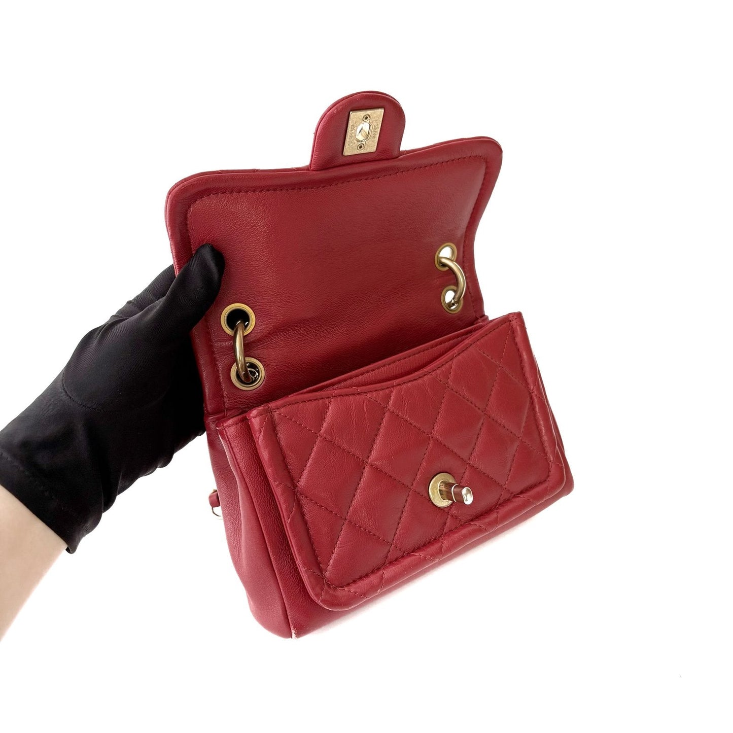 Classic Flap Small Red Lambskin Gold Hardware