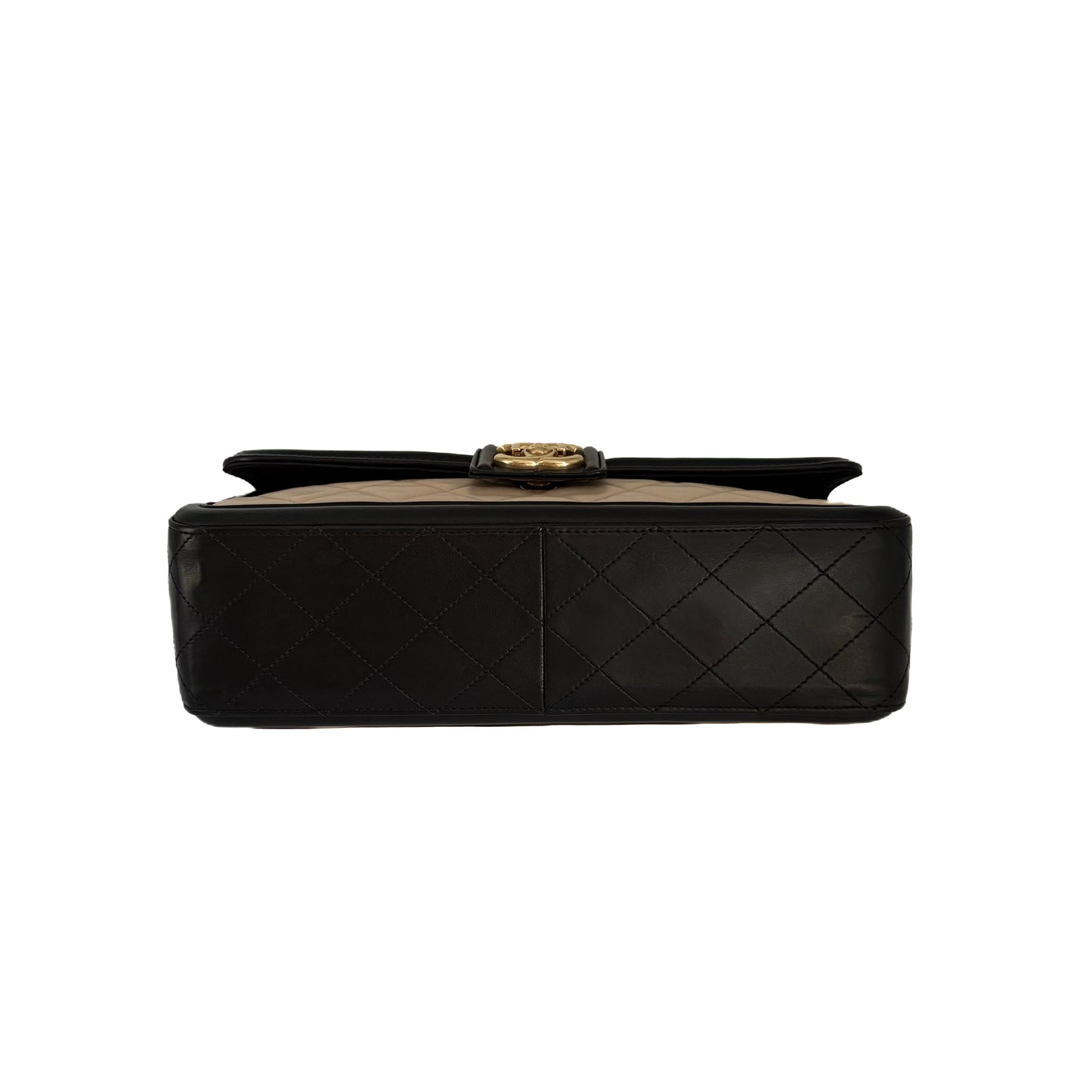 Classic Flap 30 Beige/Black