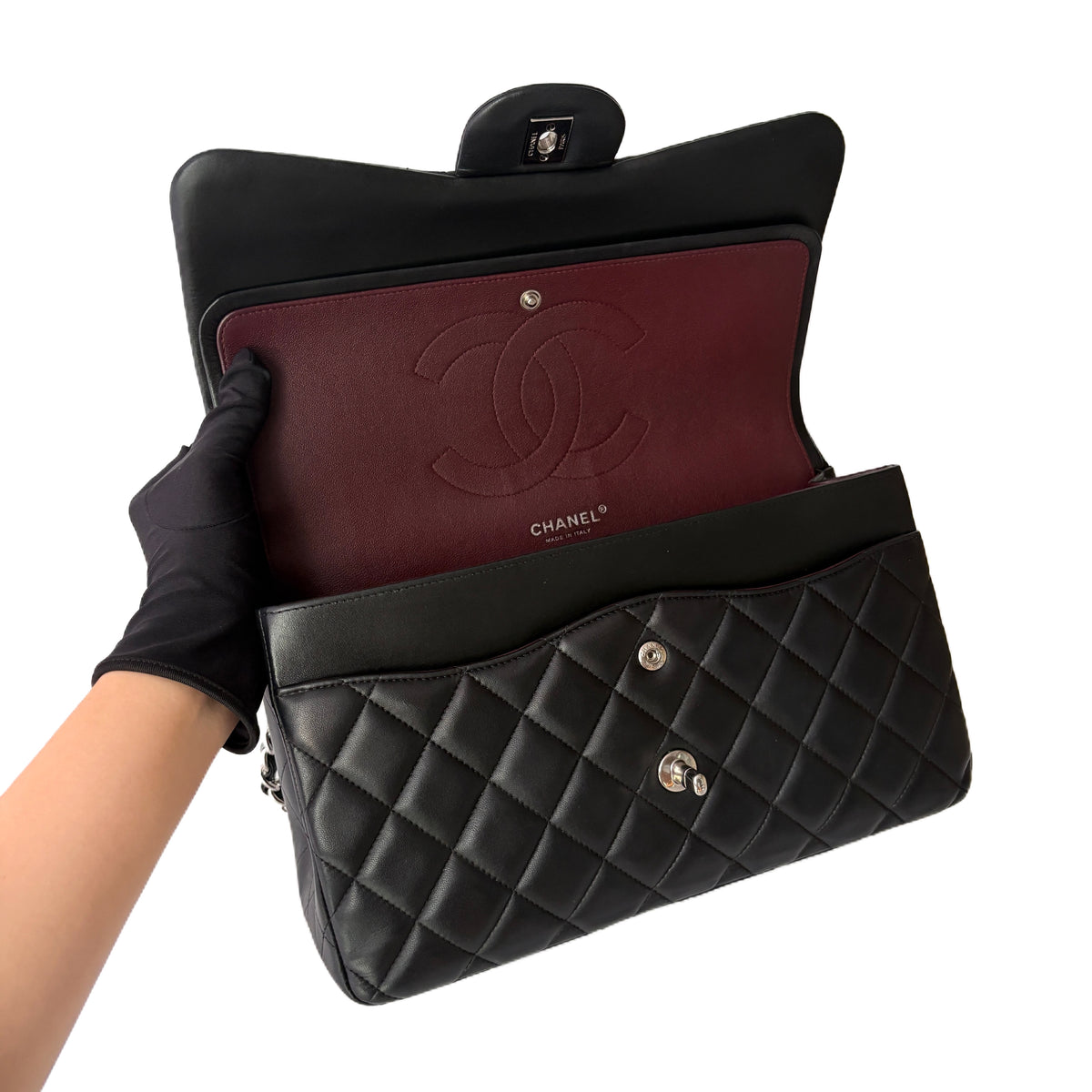 Classic Flap Jumbo Large Black
