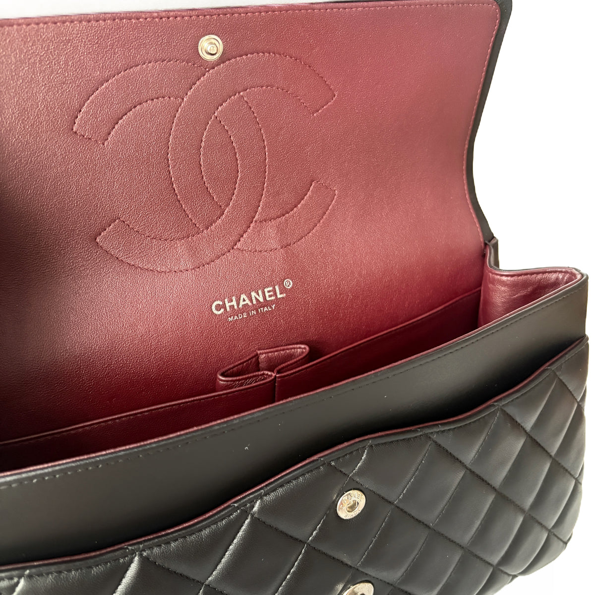 Classic Flap Jumbo Large Black