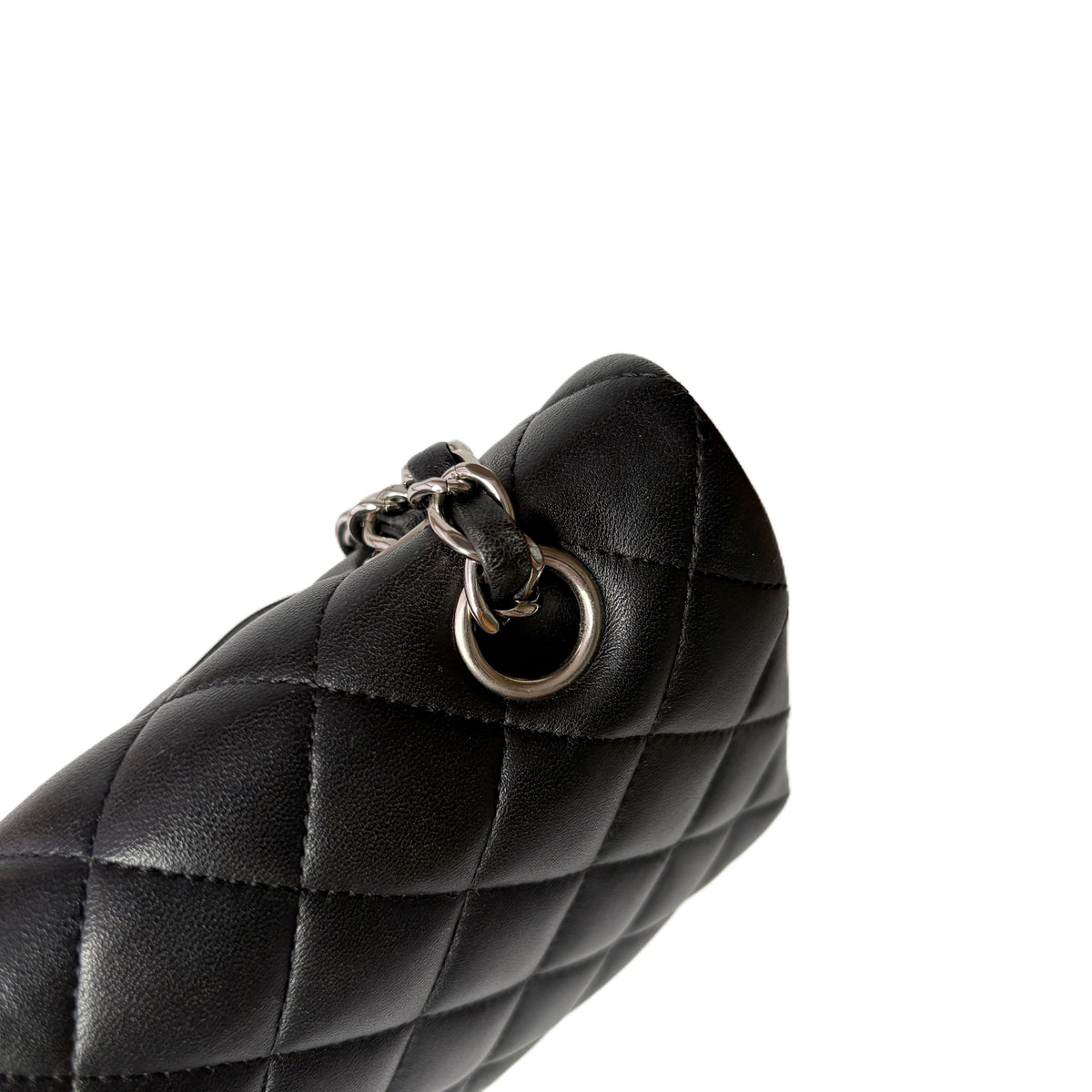 Classic Flap Medium Black