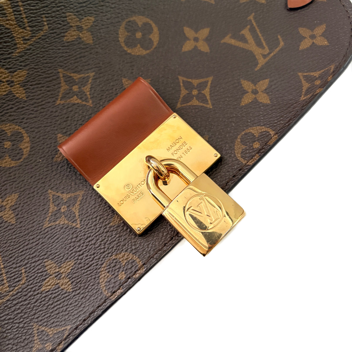 Vaugirard Brown/White