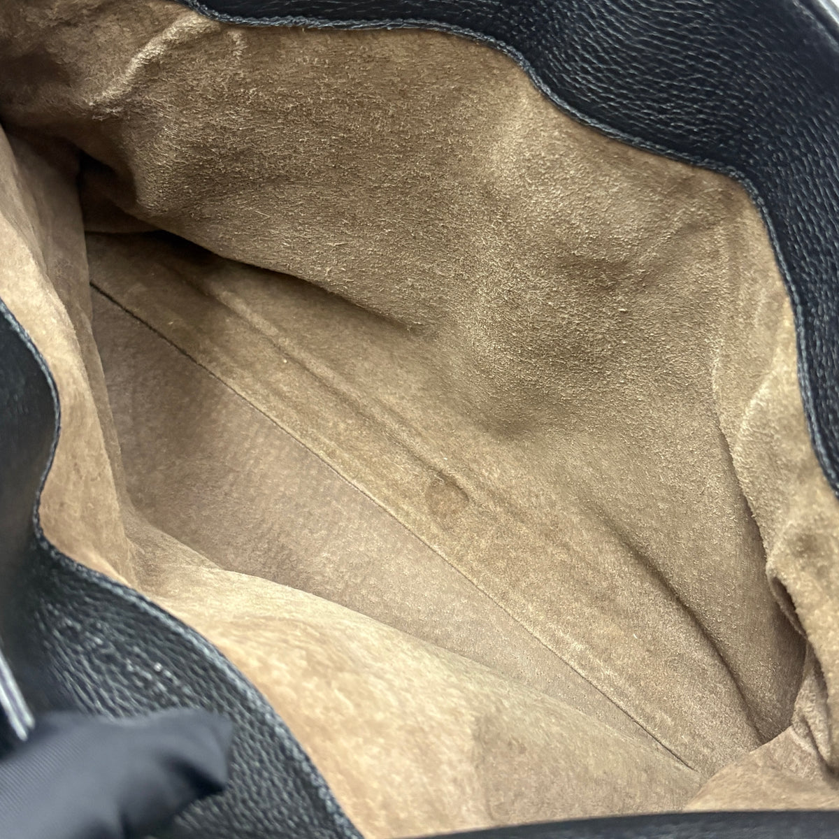Roma Medium Smooth Leather