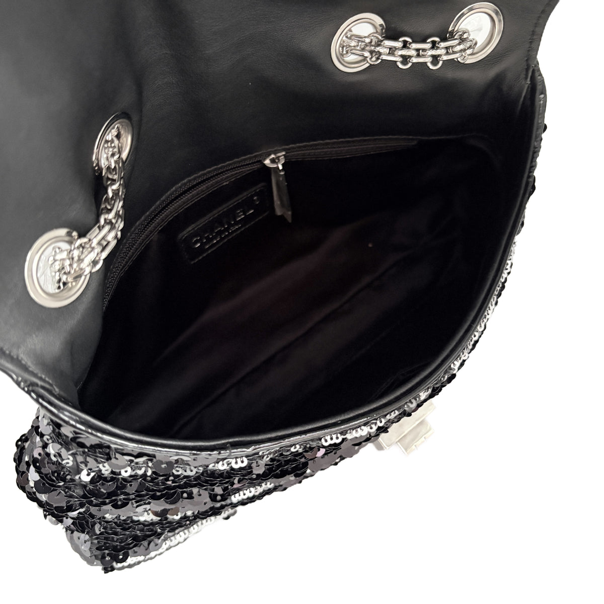 2.55 Medium Sequin Black
