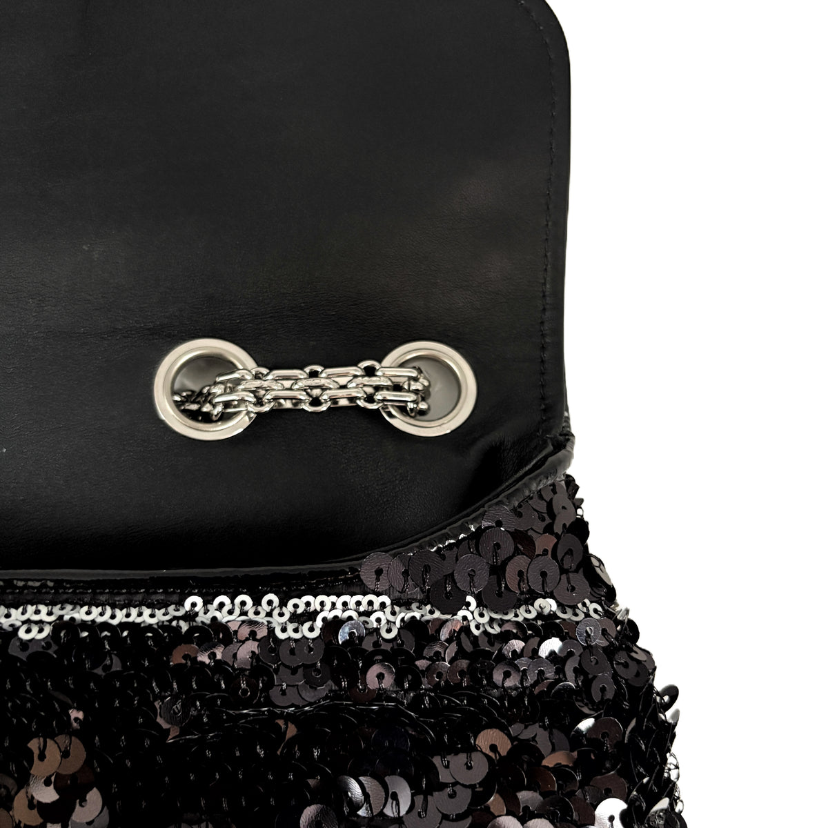 2.55 Medium Sequin Black