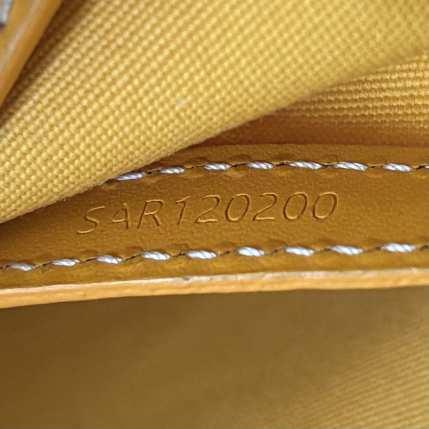Cap Vert PM Yellow Goyardine Canvas