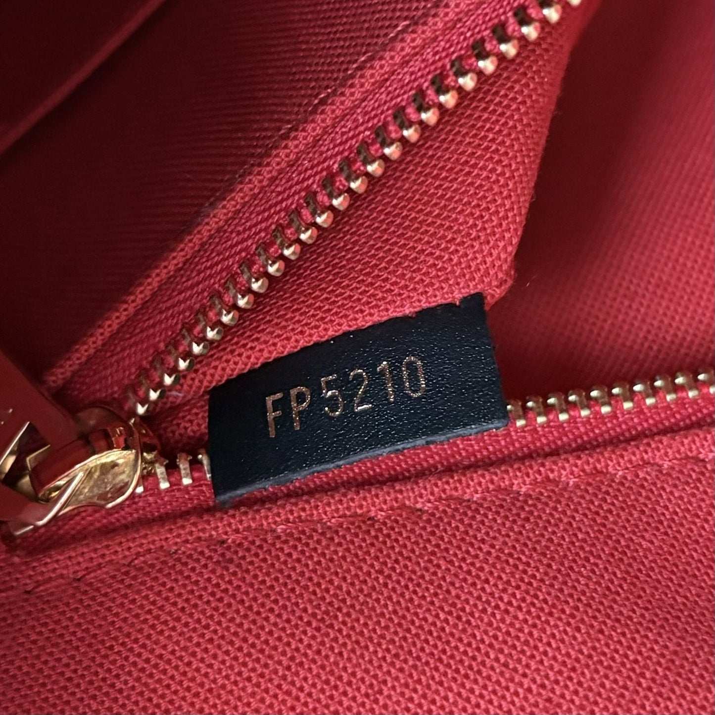 OnTheGo GM Monogram