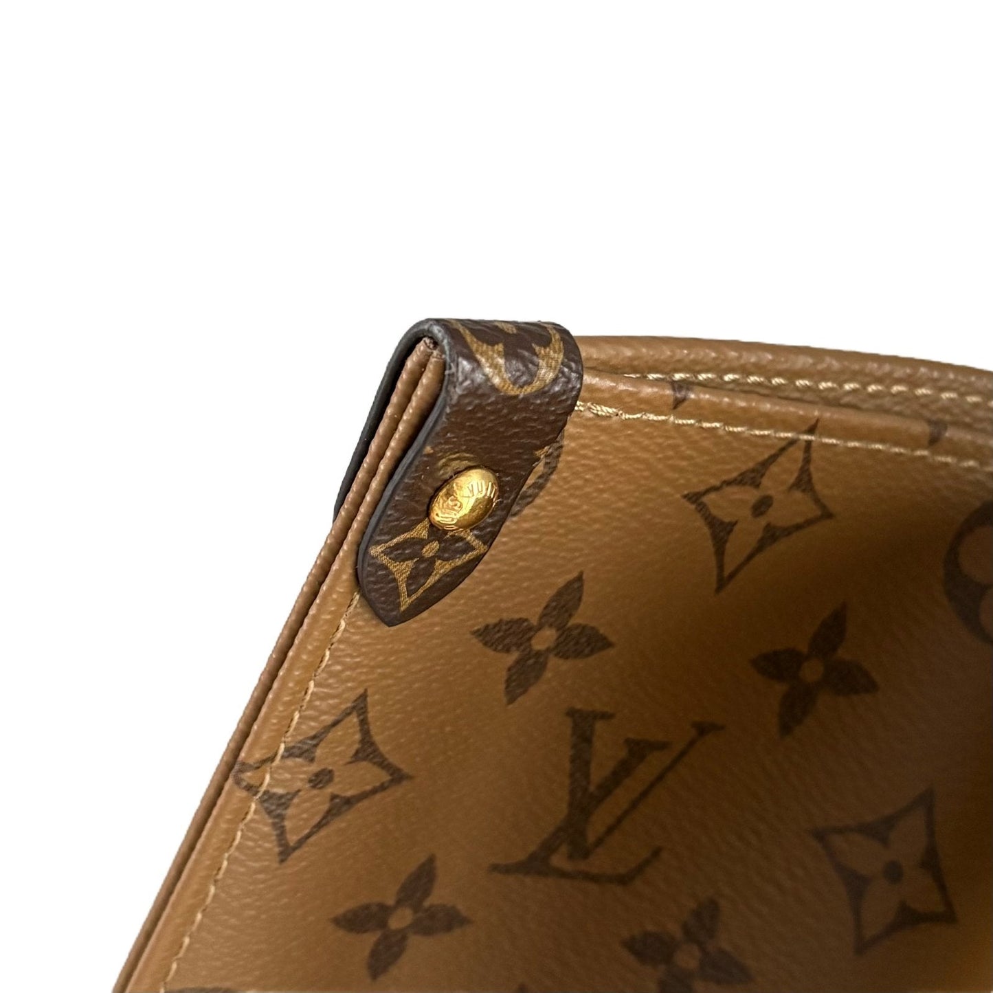 OnTheGo GM Monogram