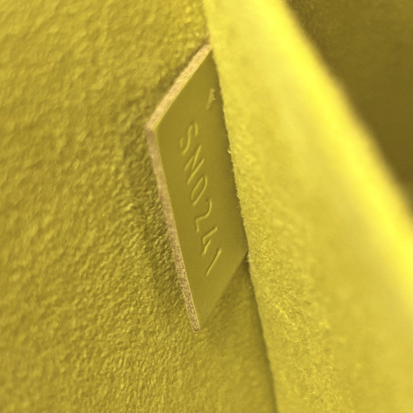 Alma BB Epi Yellow Citron
