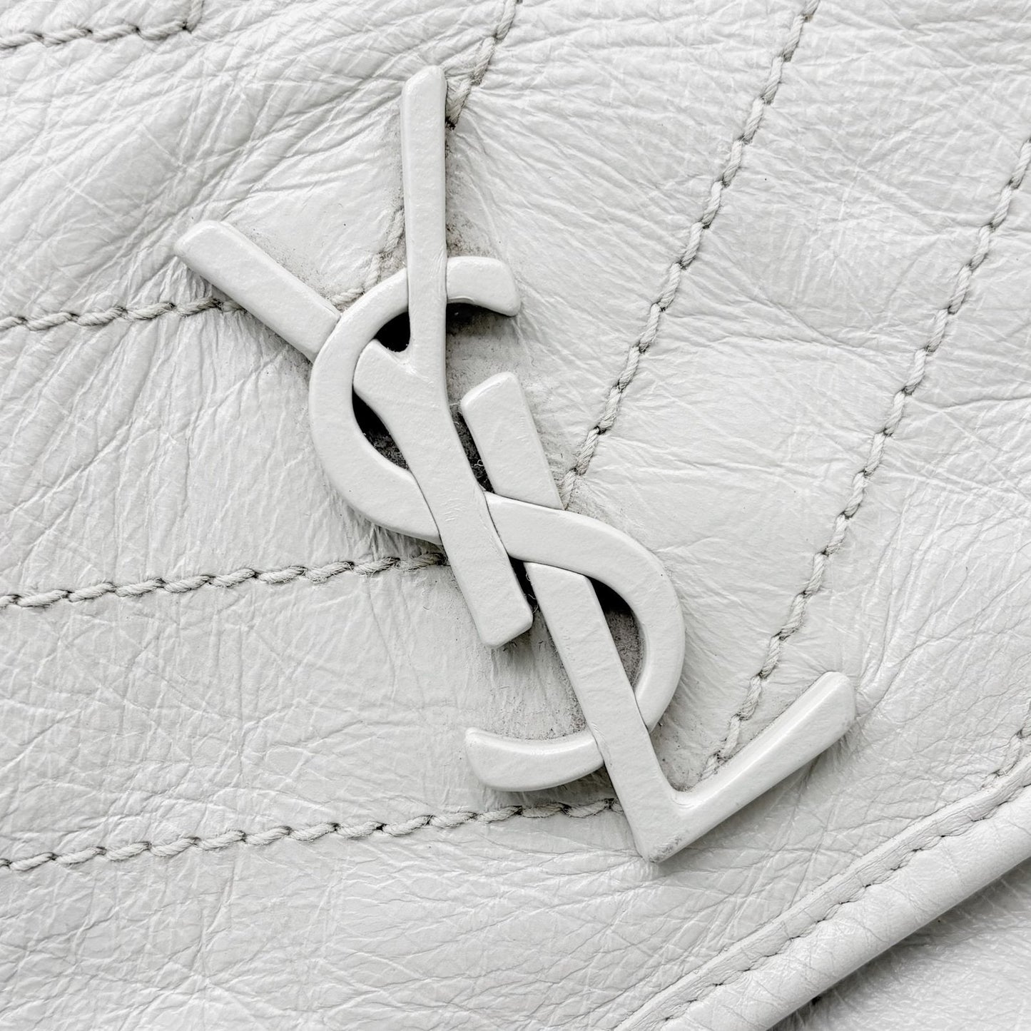 Niki Medium Vintage White Lambskin