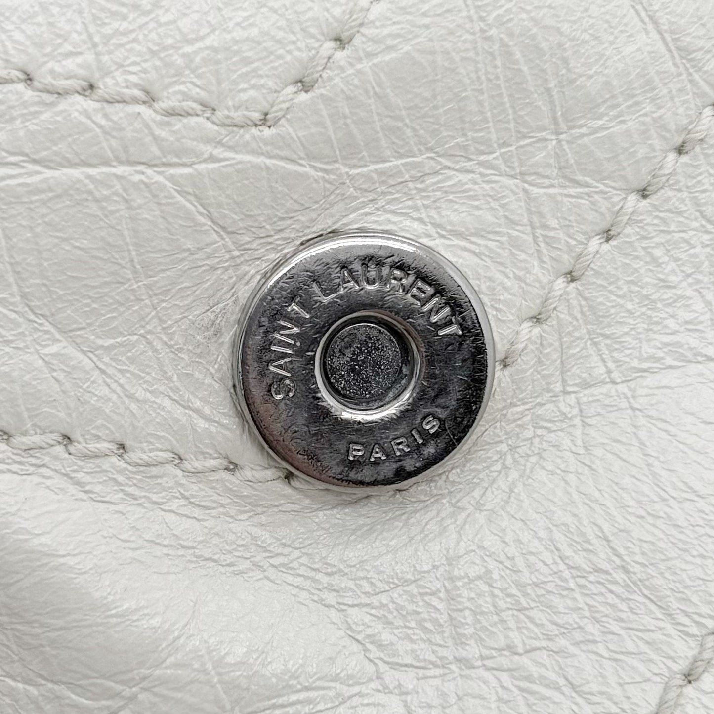 Niki Medium Vintage White Lambskin