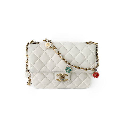 Mini Square Flap White Seasonal Chain