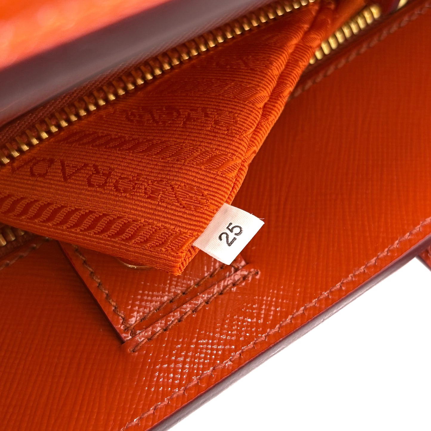 Saffiano Medium Orange
